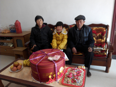 国际人官网为员工父母过生日发感恩金